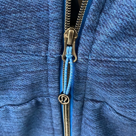Lululemon, Scuba Hoodie - Picture 5 of 9